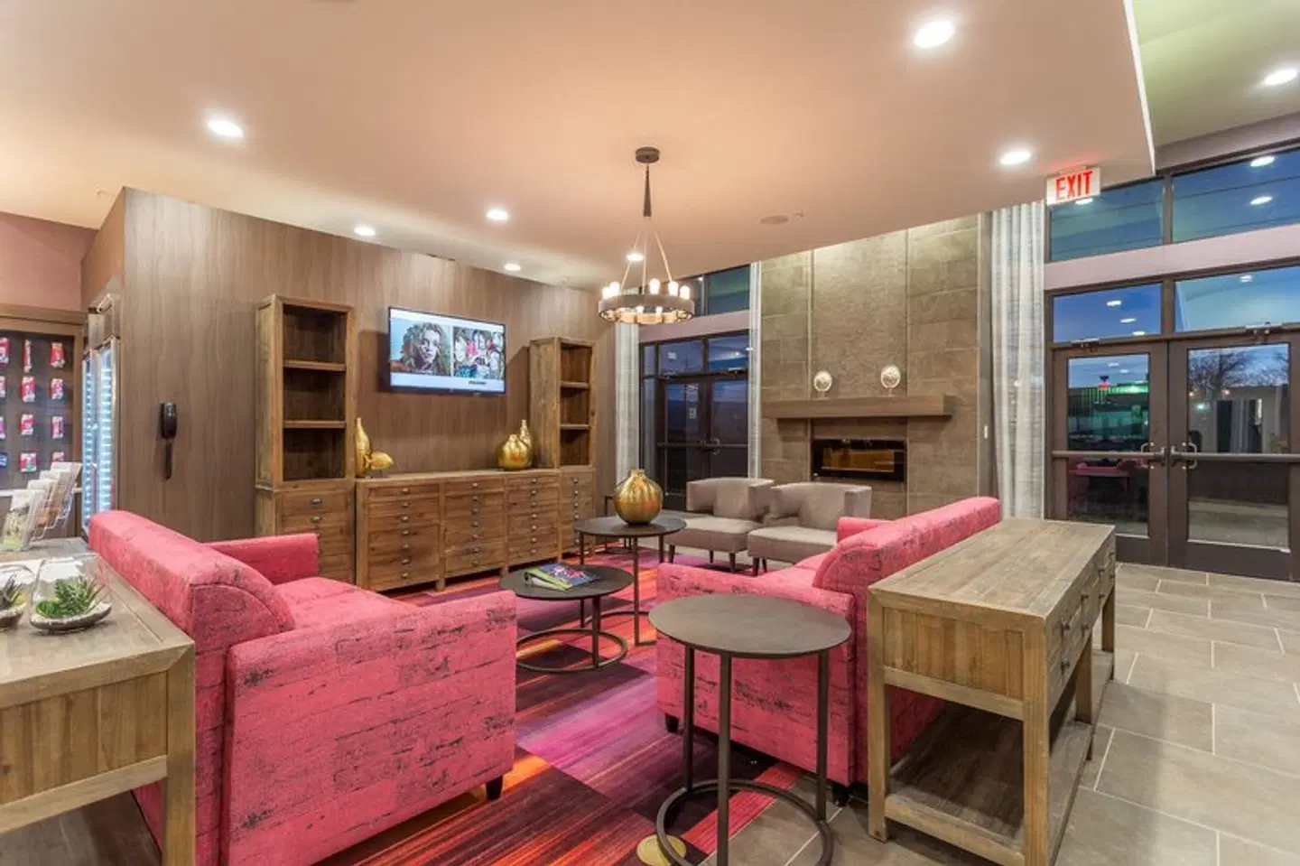 Holiday Inn San Marcos-Convention CTR Area by IHG LOUNGE_LOBBY