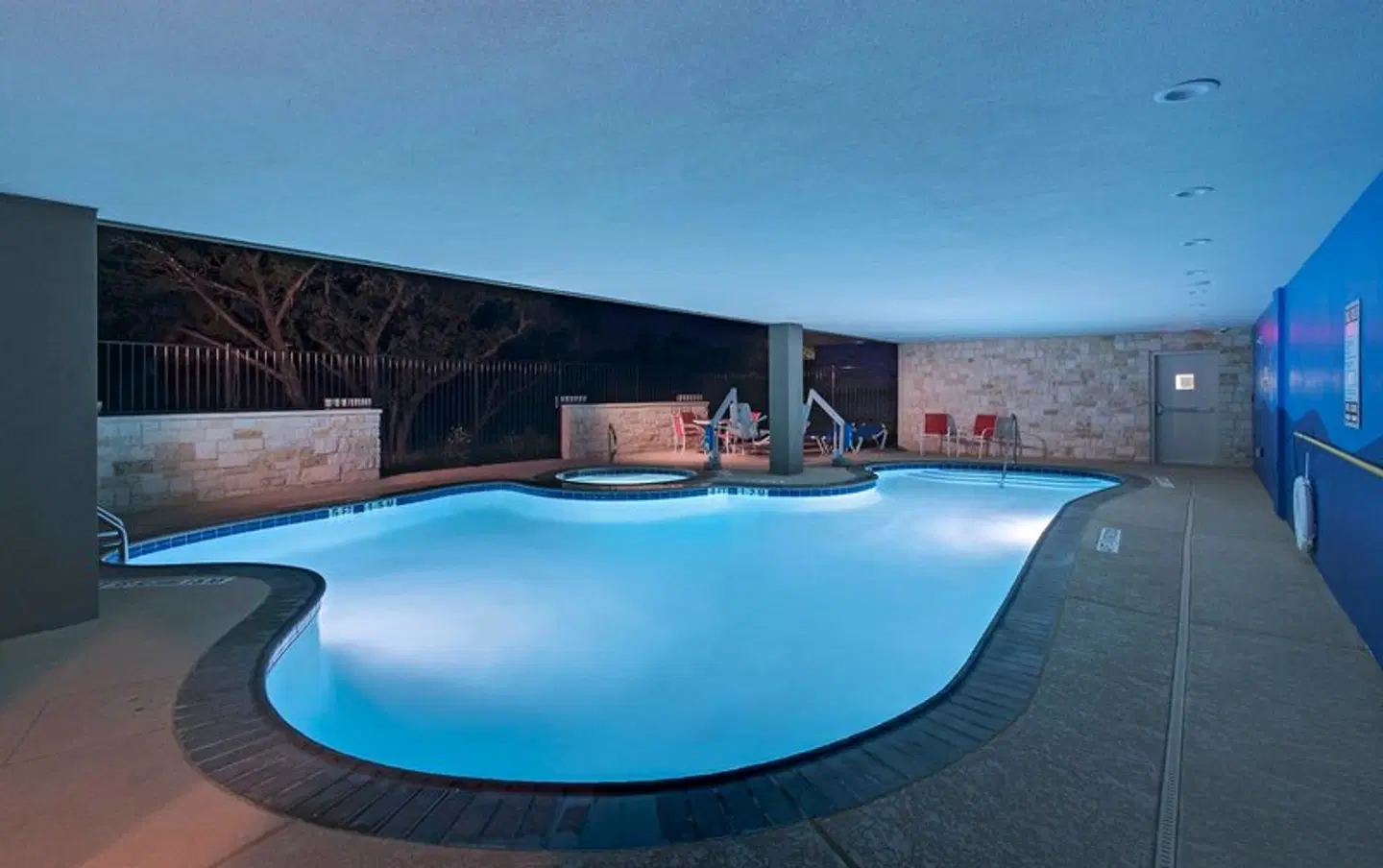 Holiday Inn Express & Suites Austin NW - Four Points by IHG OUTDOOR_POOL