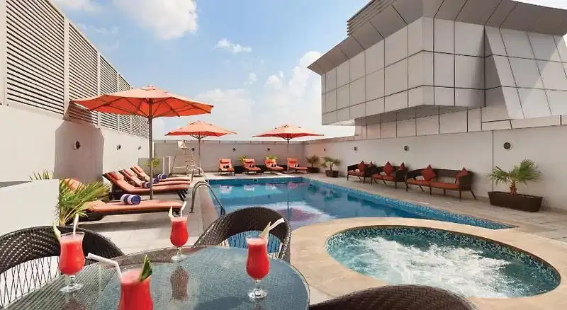 Ramada by Wyndham Dubai Deira – Hotelfoto
