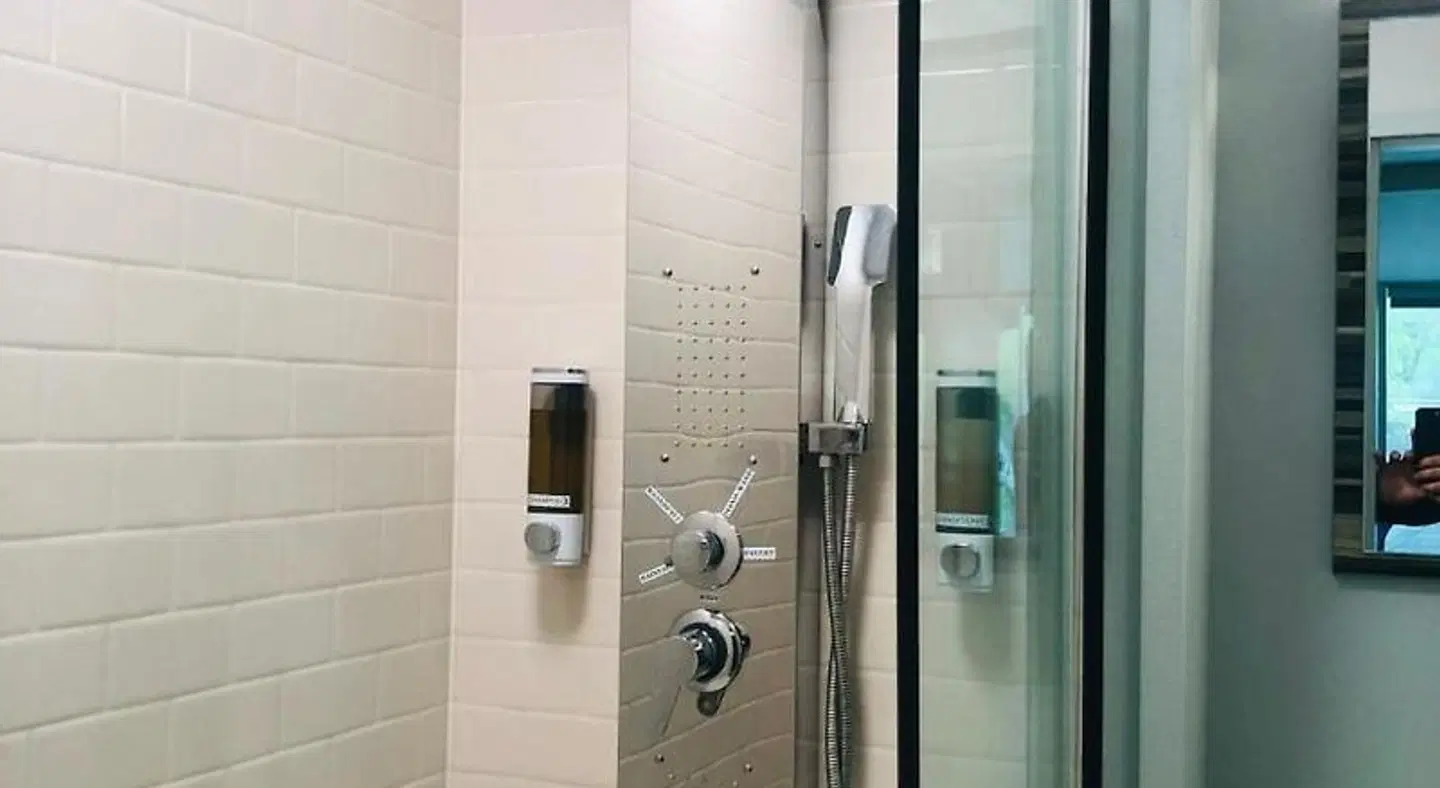 Athens Central Hotel Badezimmer