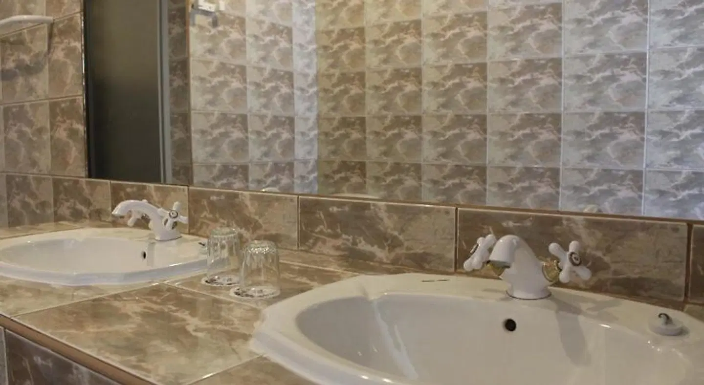 Florentia Guest House Badezimmer