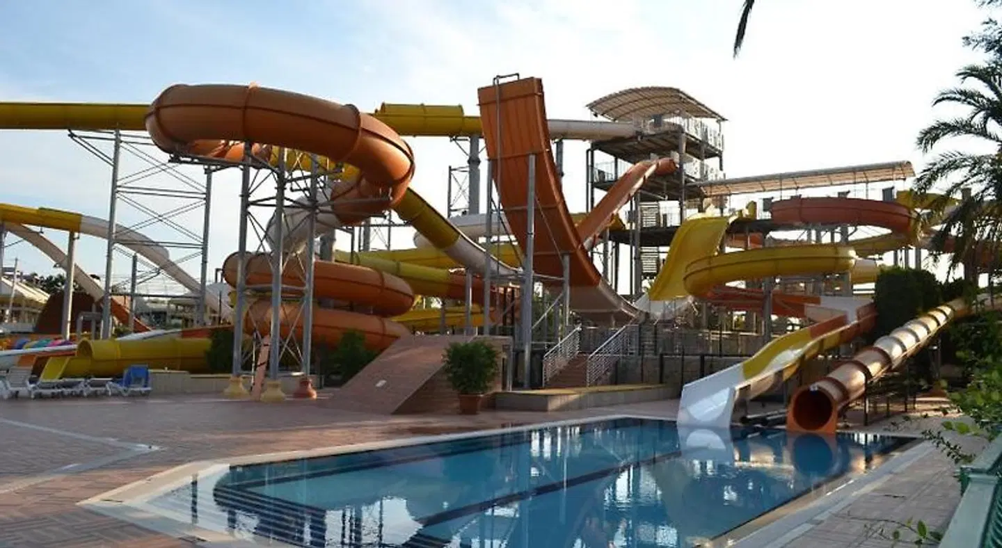 Pegasos World Hotel OUTDOOR_POOL