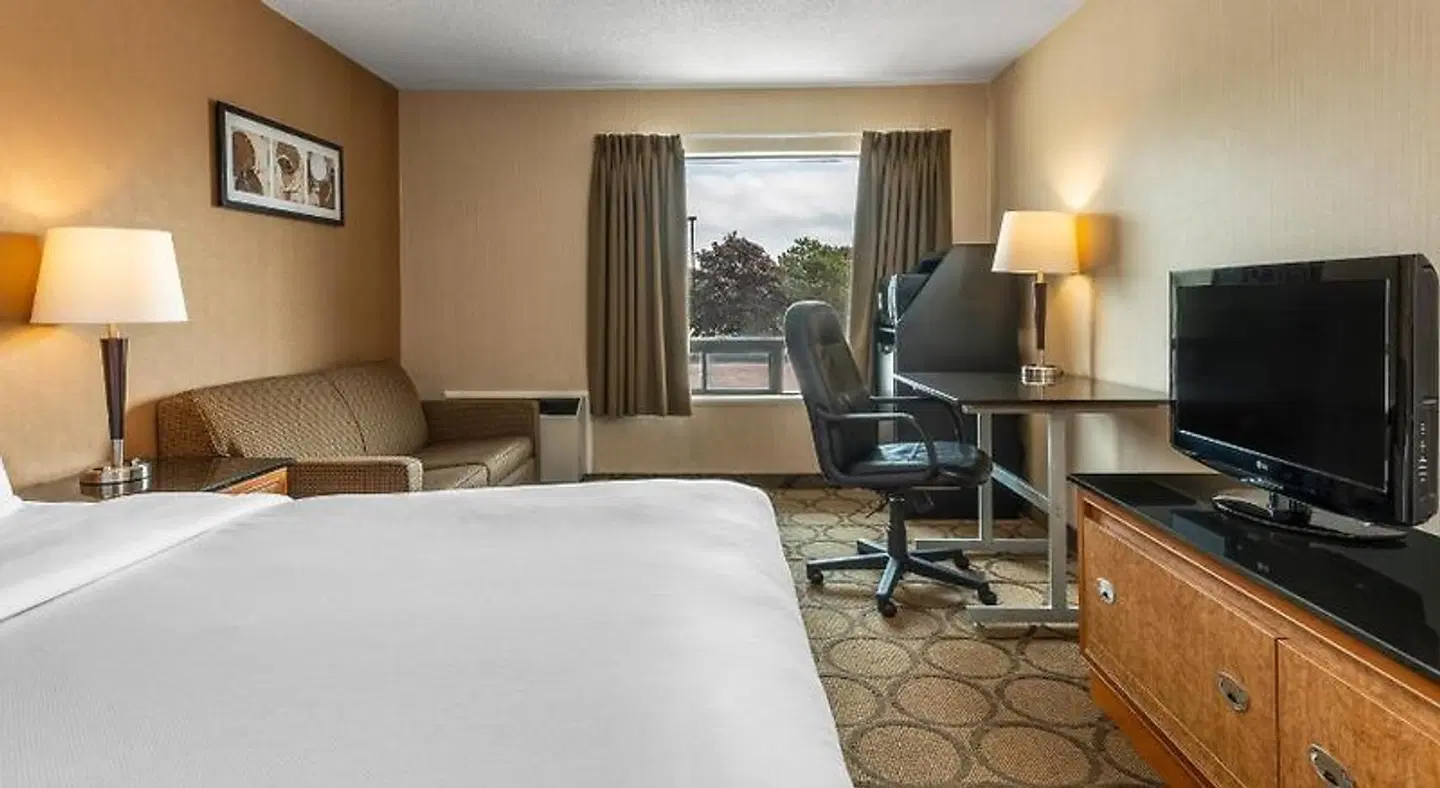 Comfort Inn Sault Ste. Marie ROOM_EXAMPLE