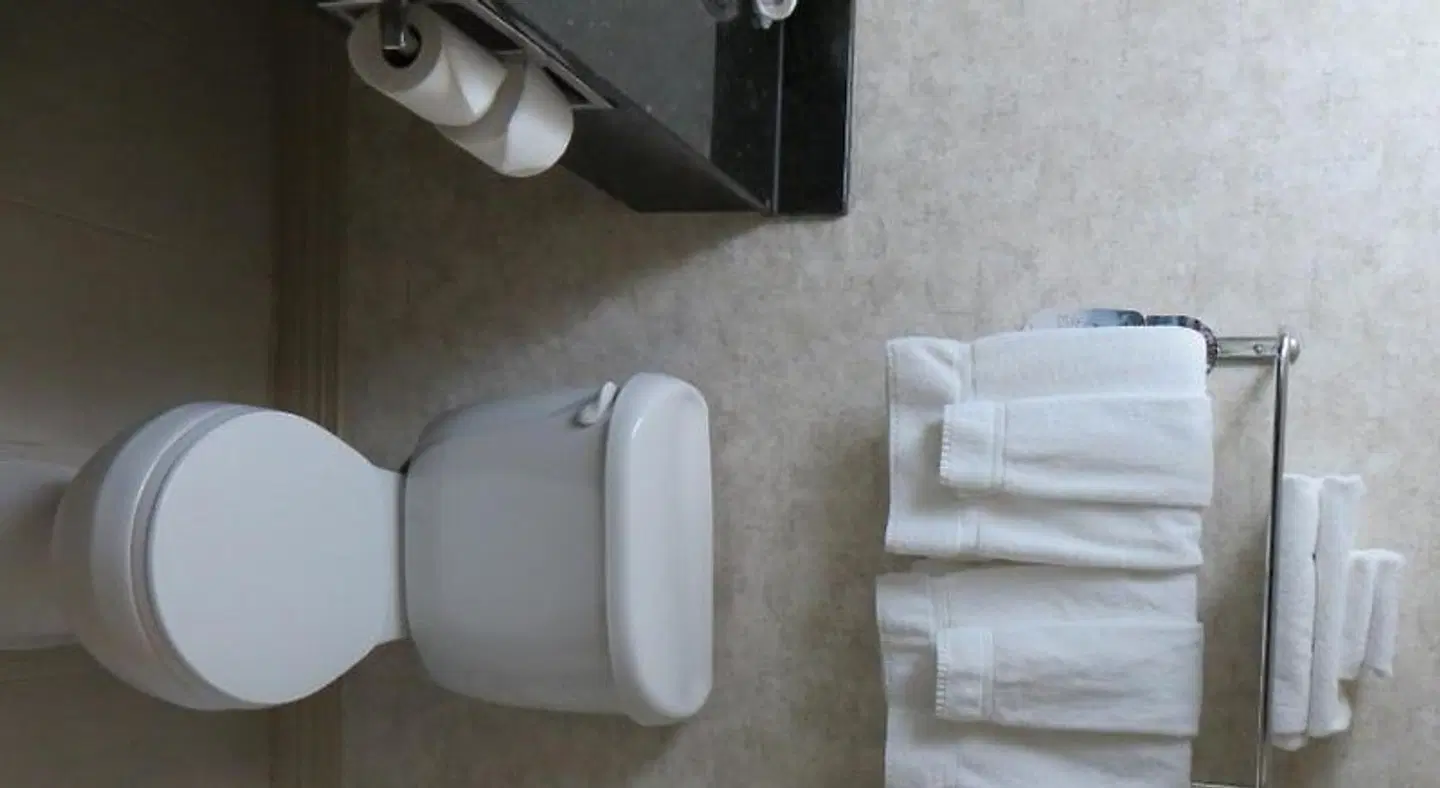 Best Western Plus Warsaw Badezimmer