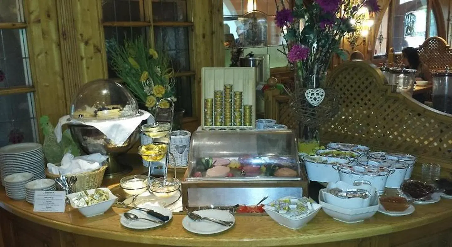 Tyrolis Restaurant