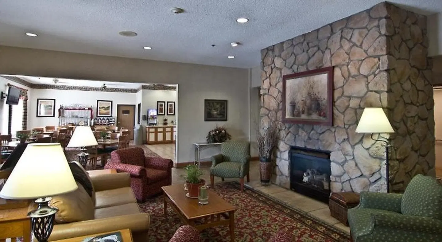 Coshocton Village Inn & Suites ROOM_EXAMPLE