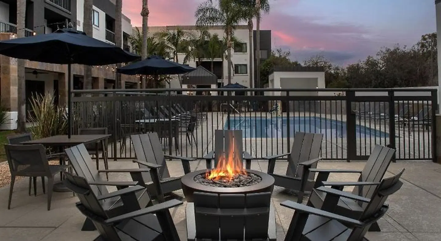Courtyard by Marriott San Diego Carlsbad Terrasse