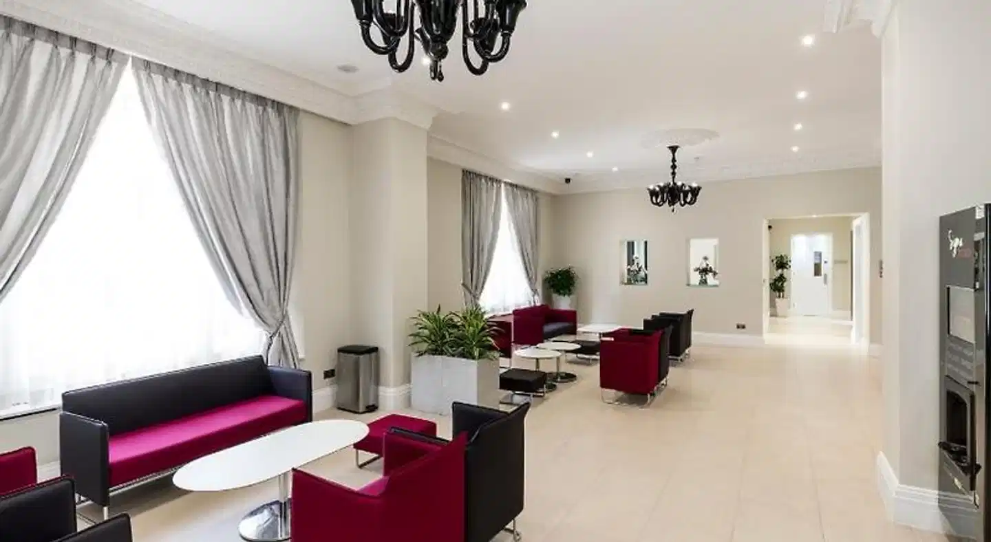 London House Lobby