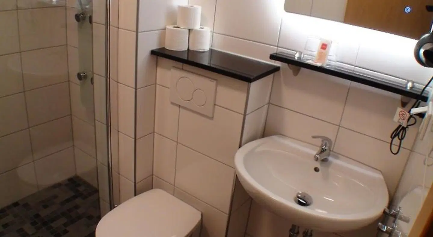 Haus Leutl - Am Kamin Badezimmer