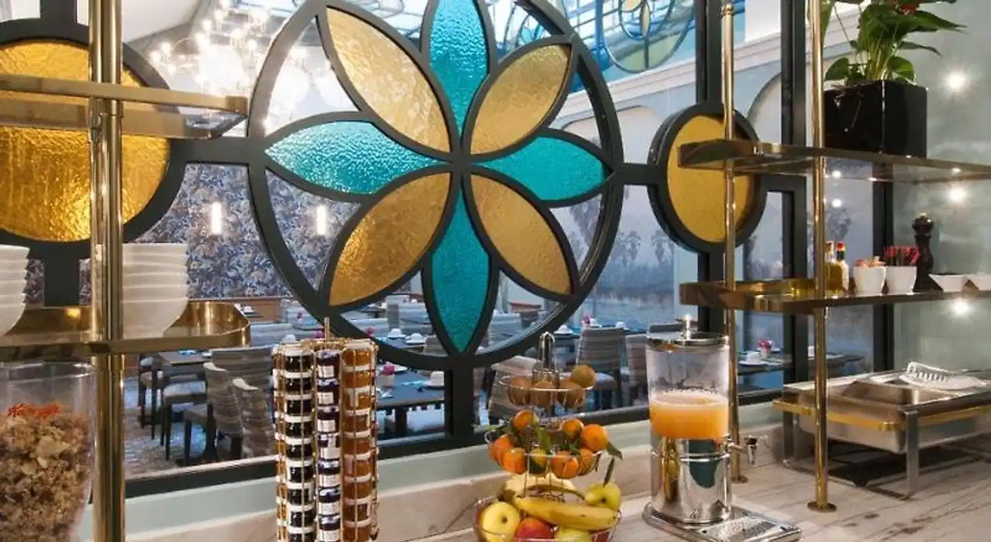Hôtel Saint Pétersbourg Opéra & Spa Restaurant
