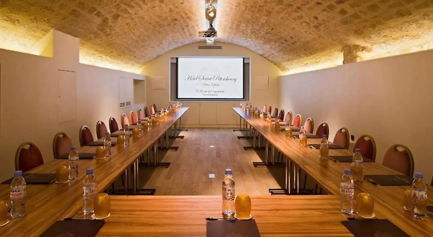 Hôtel Saint Pétersbourg Opéra & Spa Konferenz