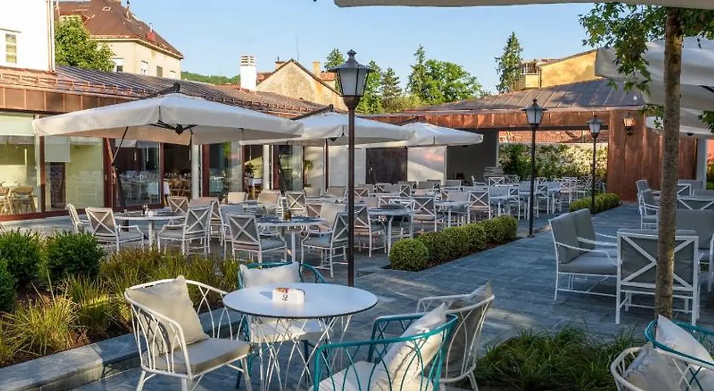 Hotel Gradska Cetinje Terrasse