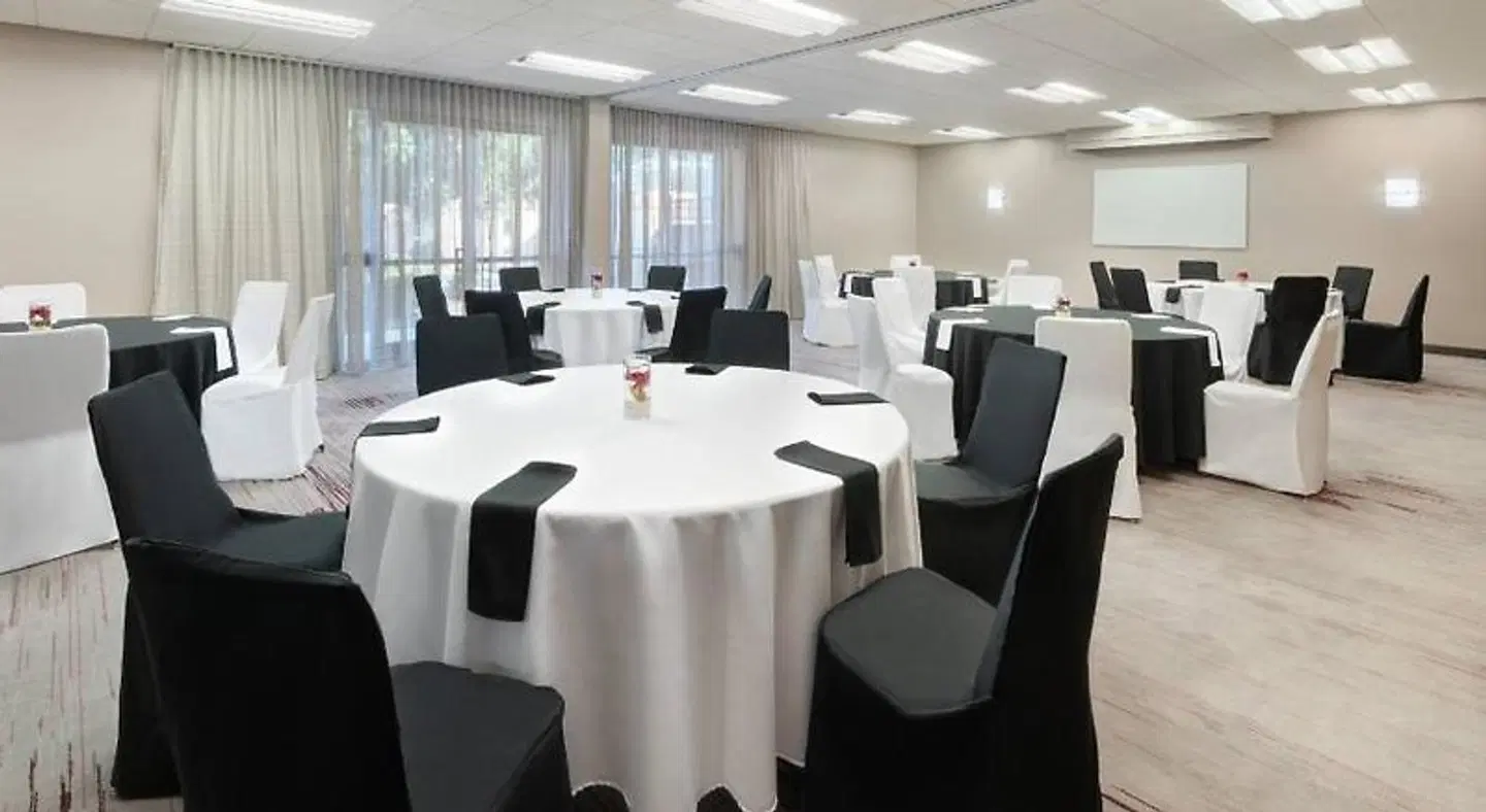 Courtyard by Marriott Atlanta Executive Park/Emory Konferenz