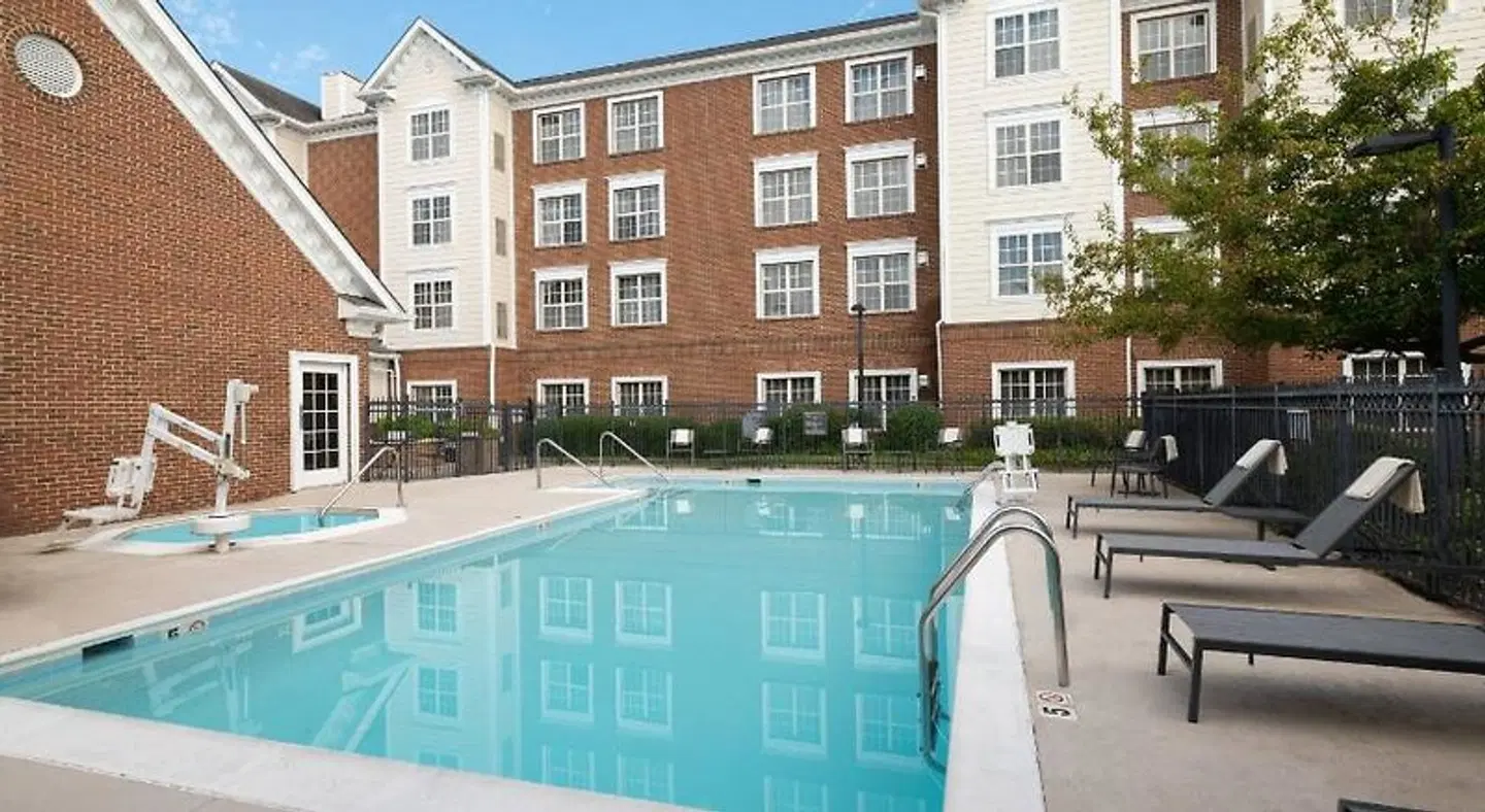 Residence Inn by Marriott Williamsburg OUTDOOR_POOL