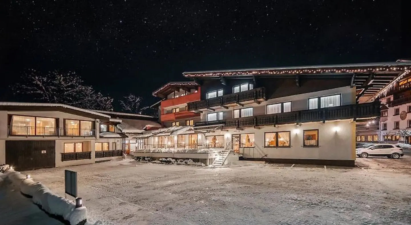 Hotel Auderer EXTERIOR