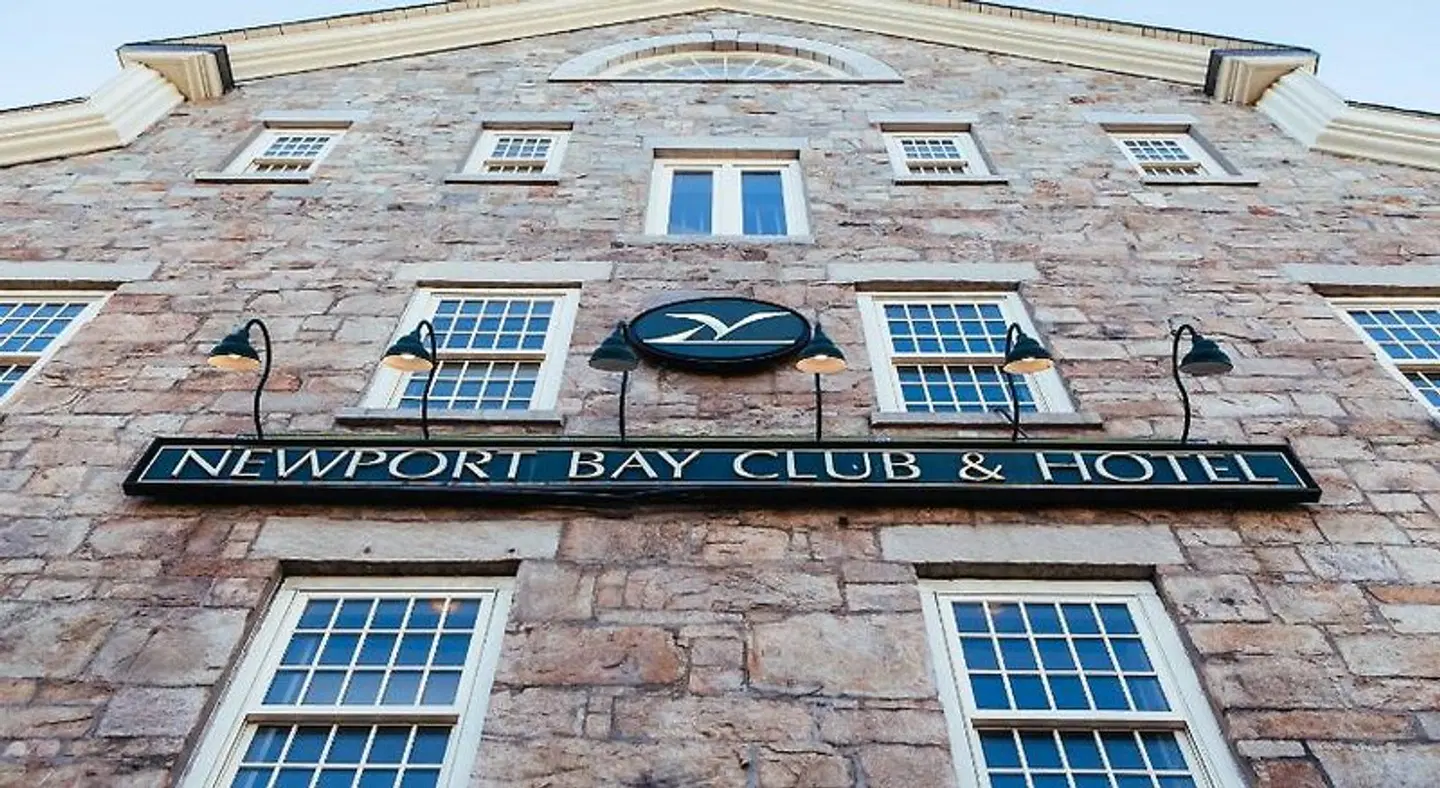 Newport Bay Club and Hotel by 6 Dimensions EXTERIOR