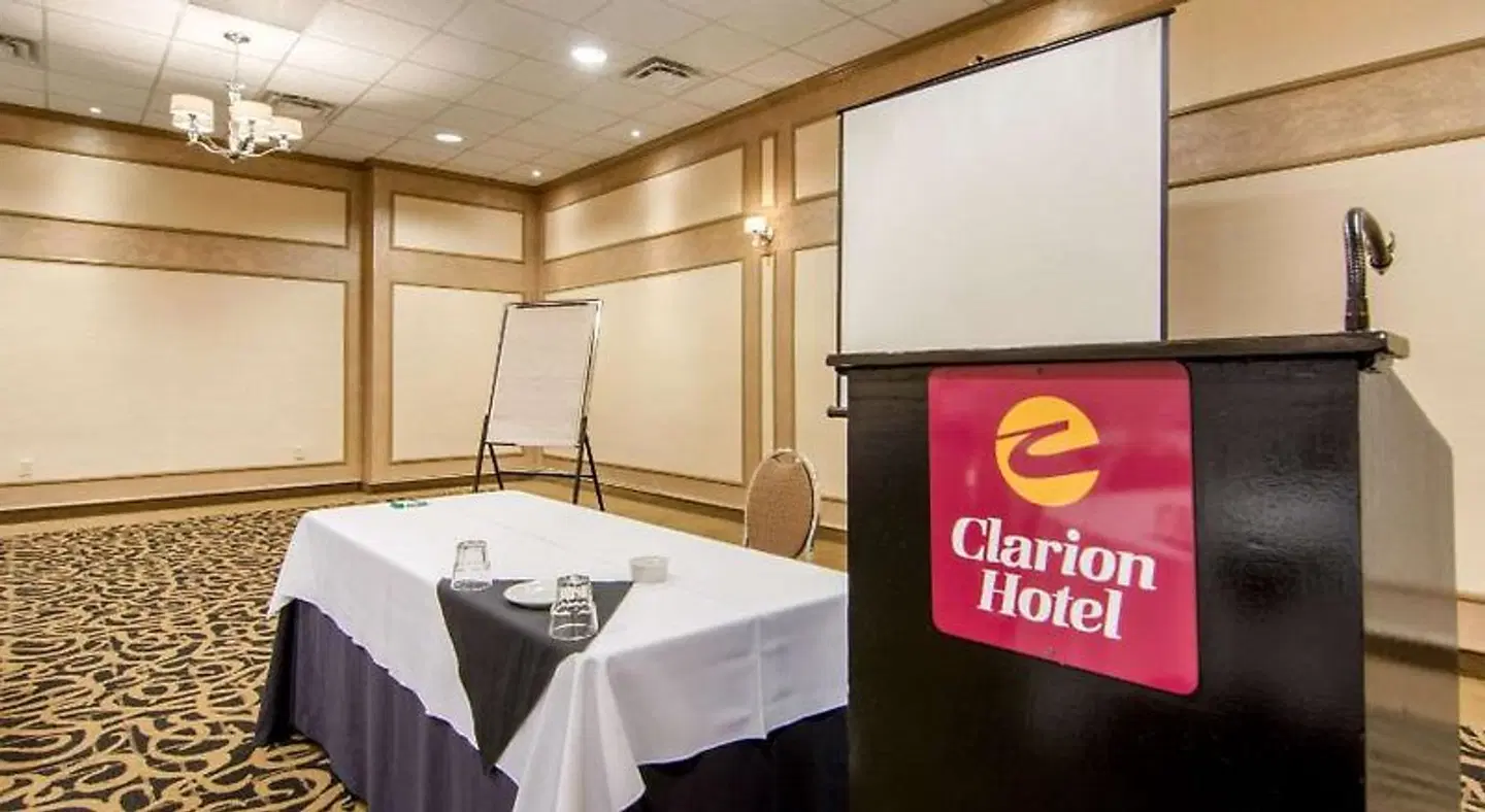 Clarion Hotel Restaurant