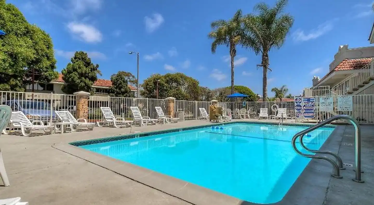 Motel 6 Carlsbad, CA - East Pool