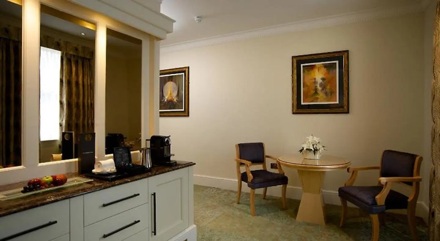 GreyFriars ROOM_EXAMPLE