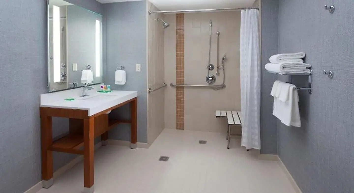 Hyatt Place Austin Downtown Badezimmer