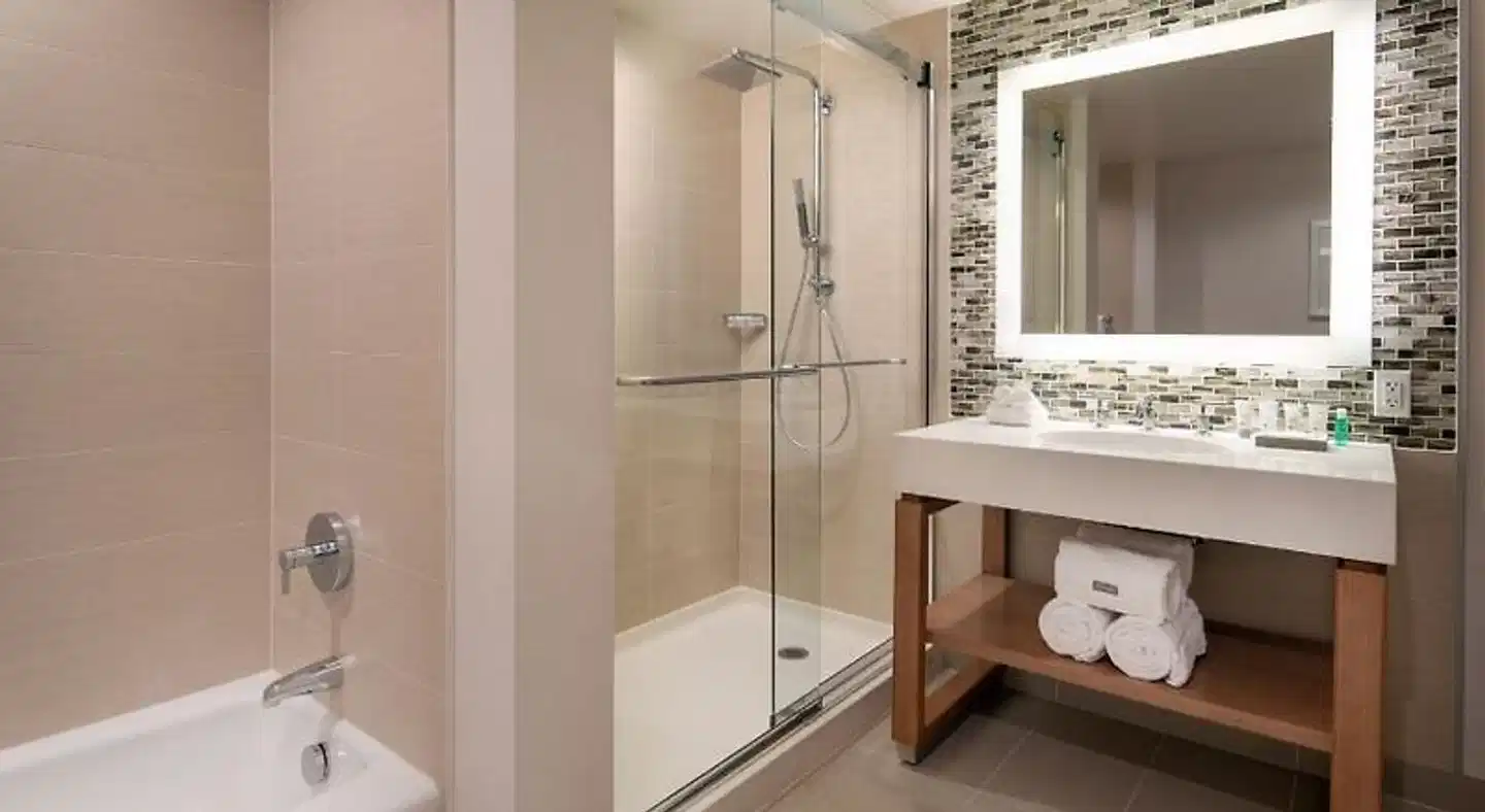 The Westin Denver International Airport Badezimmer