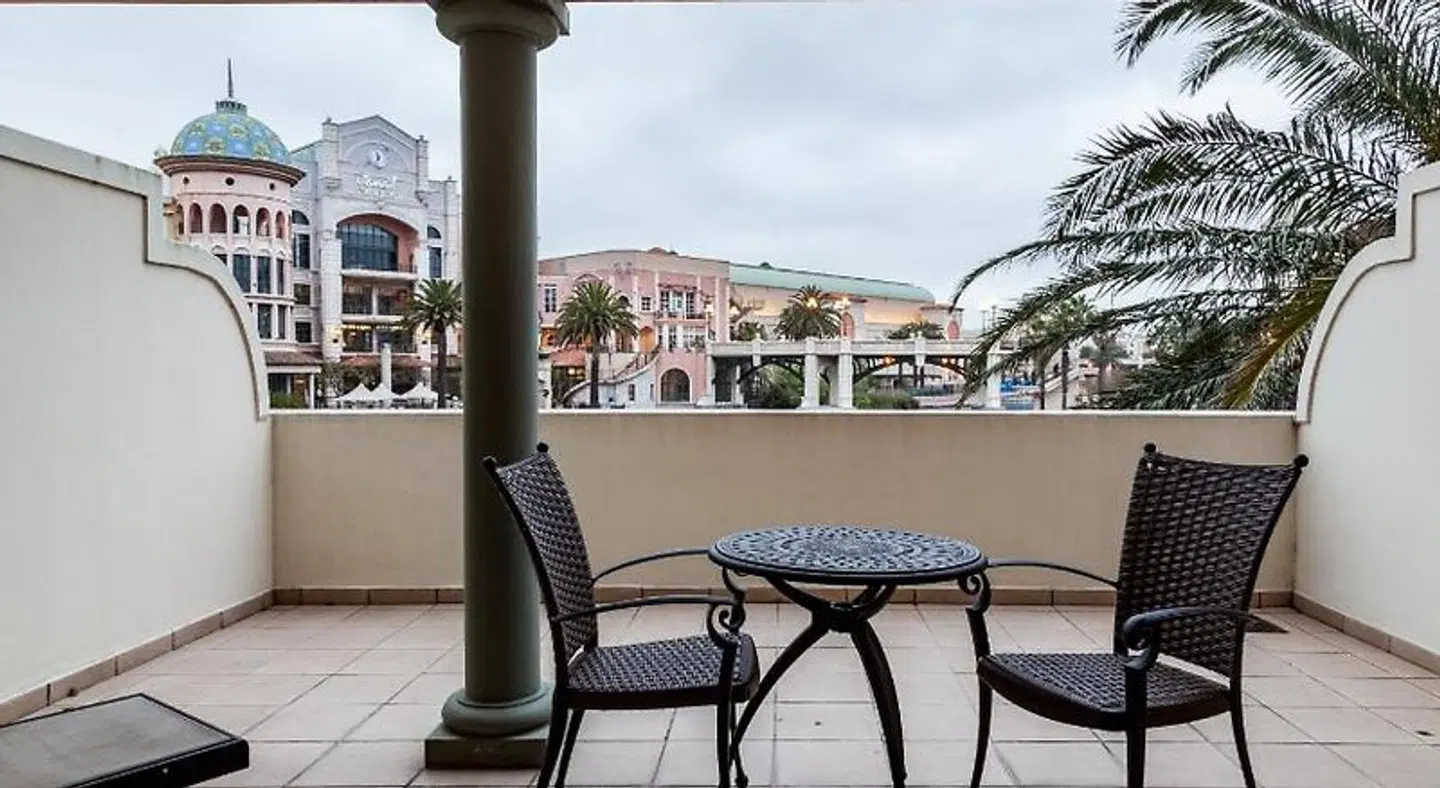 Island Club Hotel & Apartments Terrasse