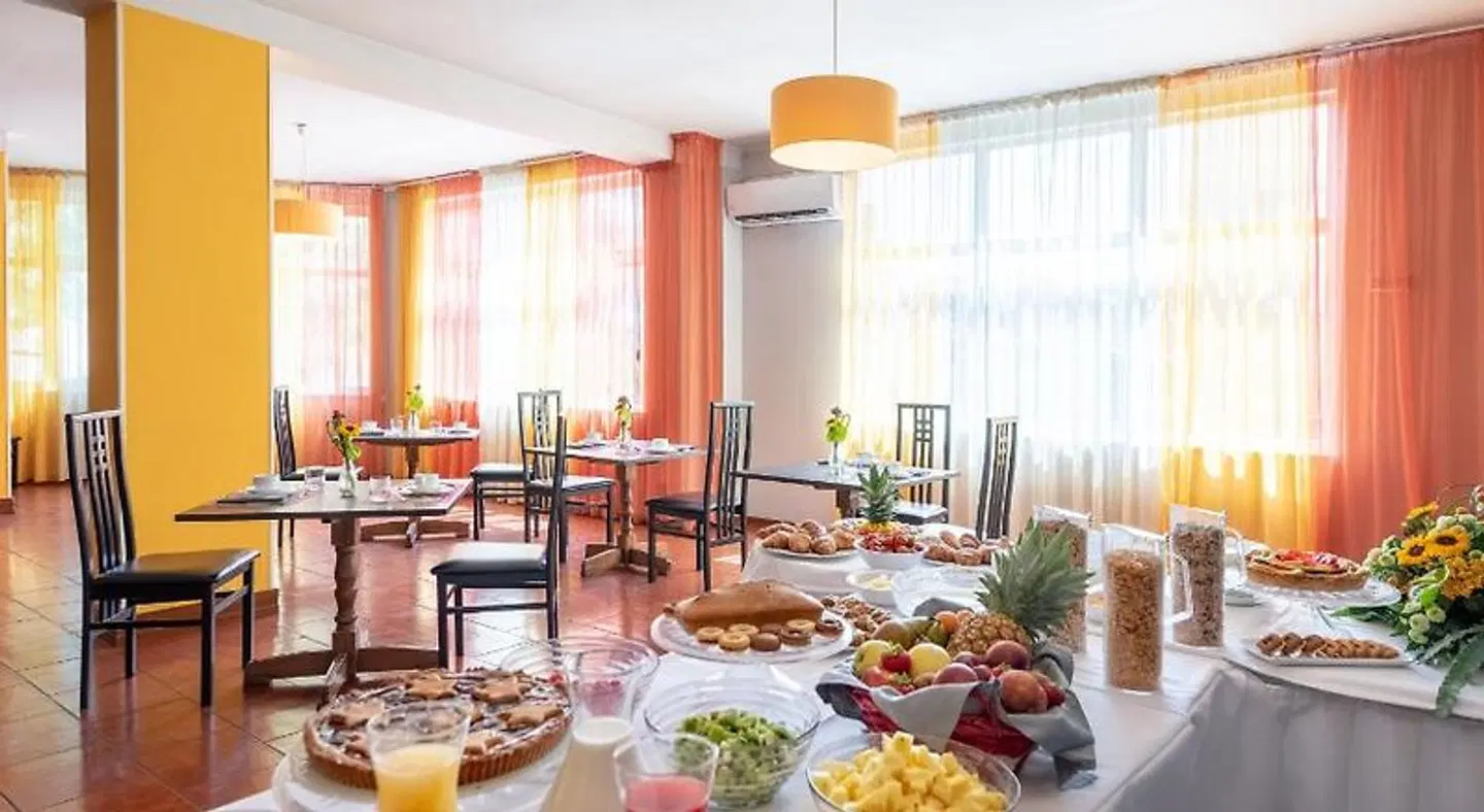Roma Restaurant