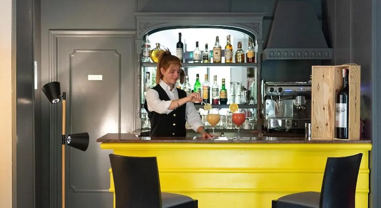 Roma Bar