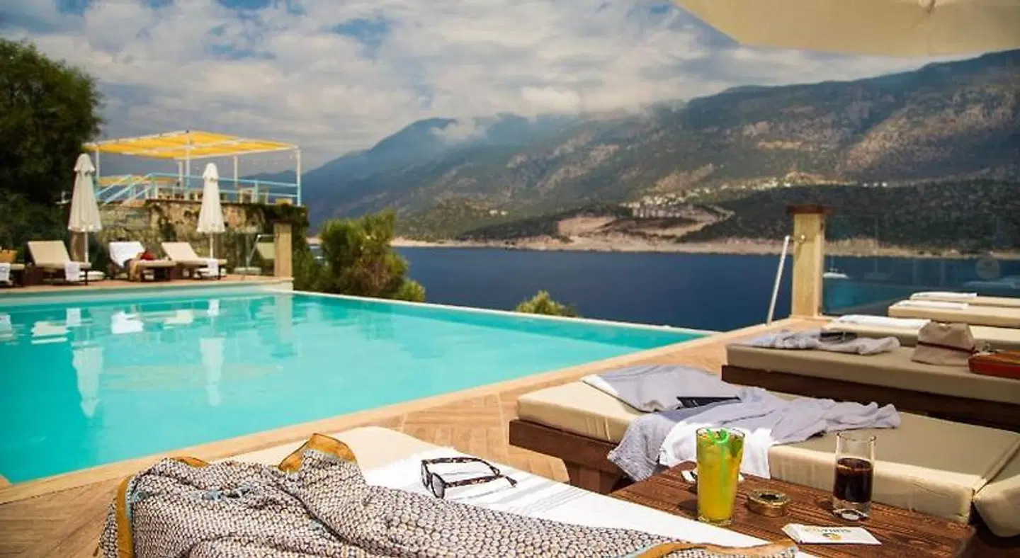 Suna Sun Boutique Hotel OUTDOOR_POOL
