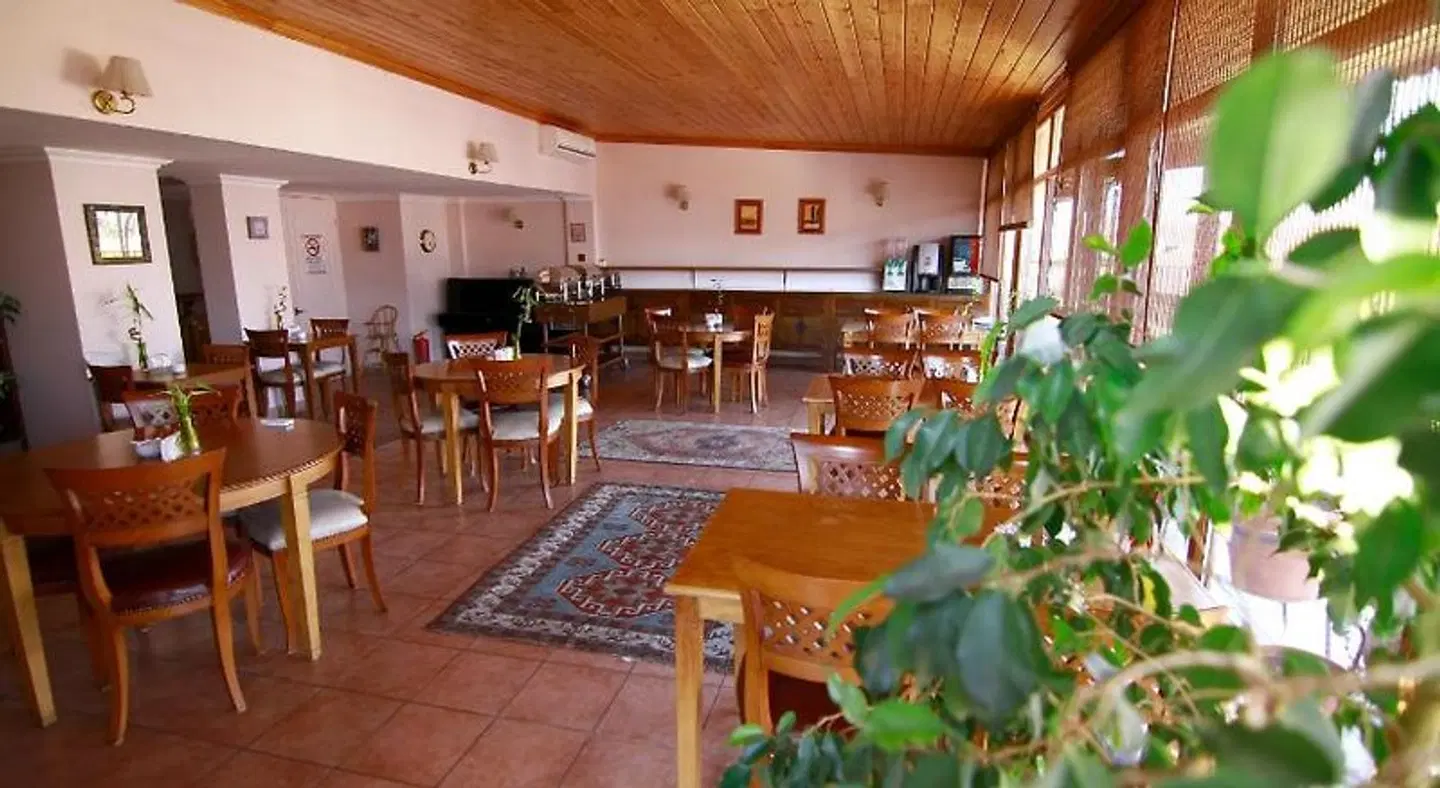 Hotel Uyan Restaurant