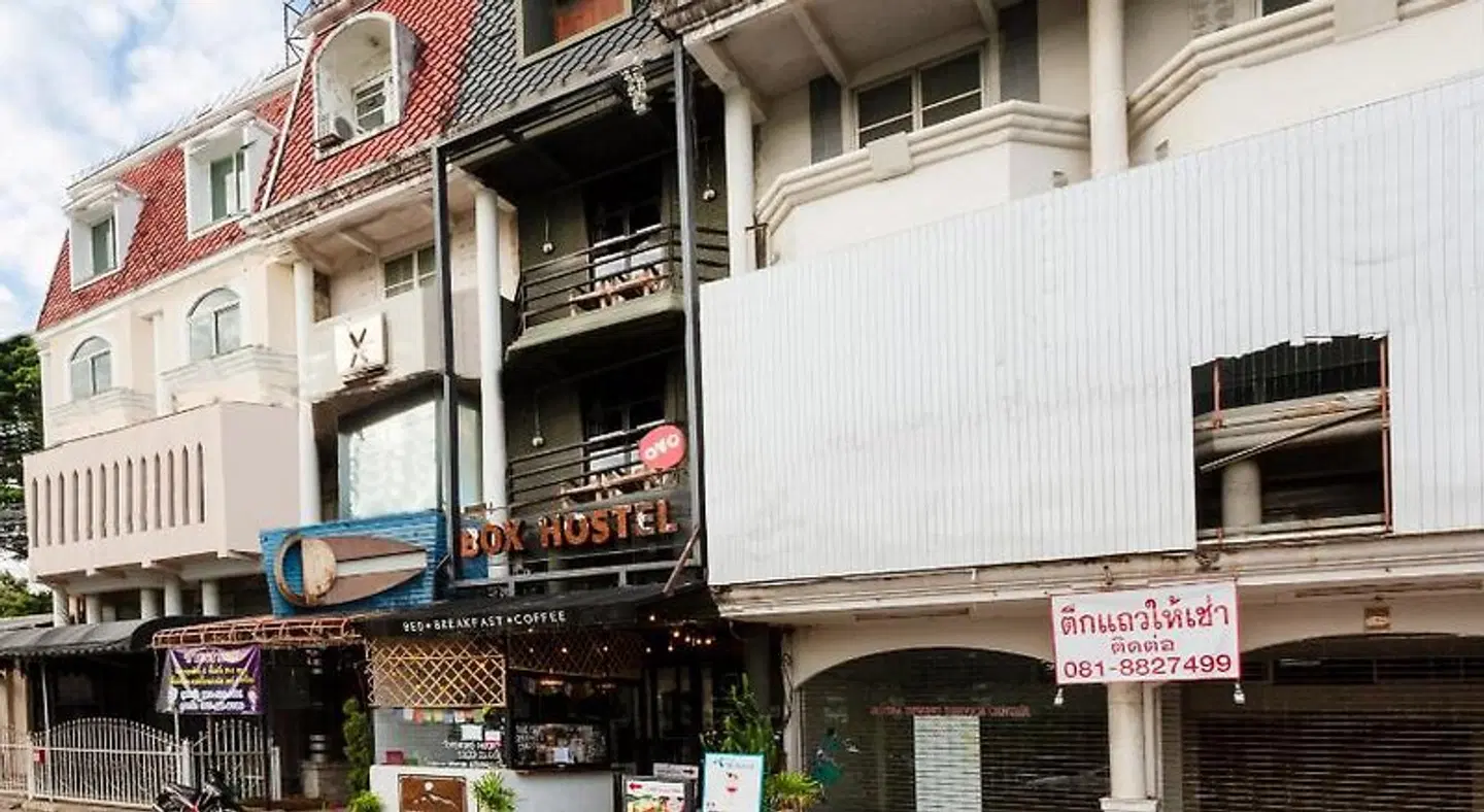 Box Hostel n Cafe Chiang Mai EXTERIOR