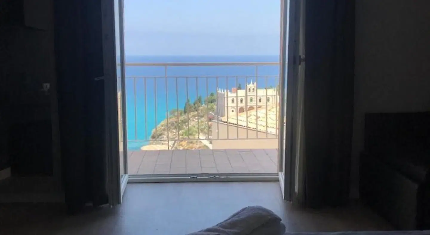 Sunset Tropea ROOM_EXAMPLE