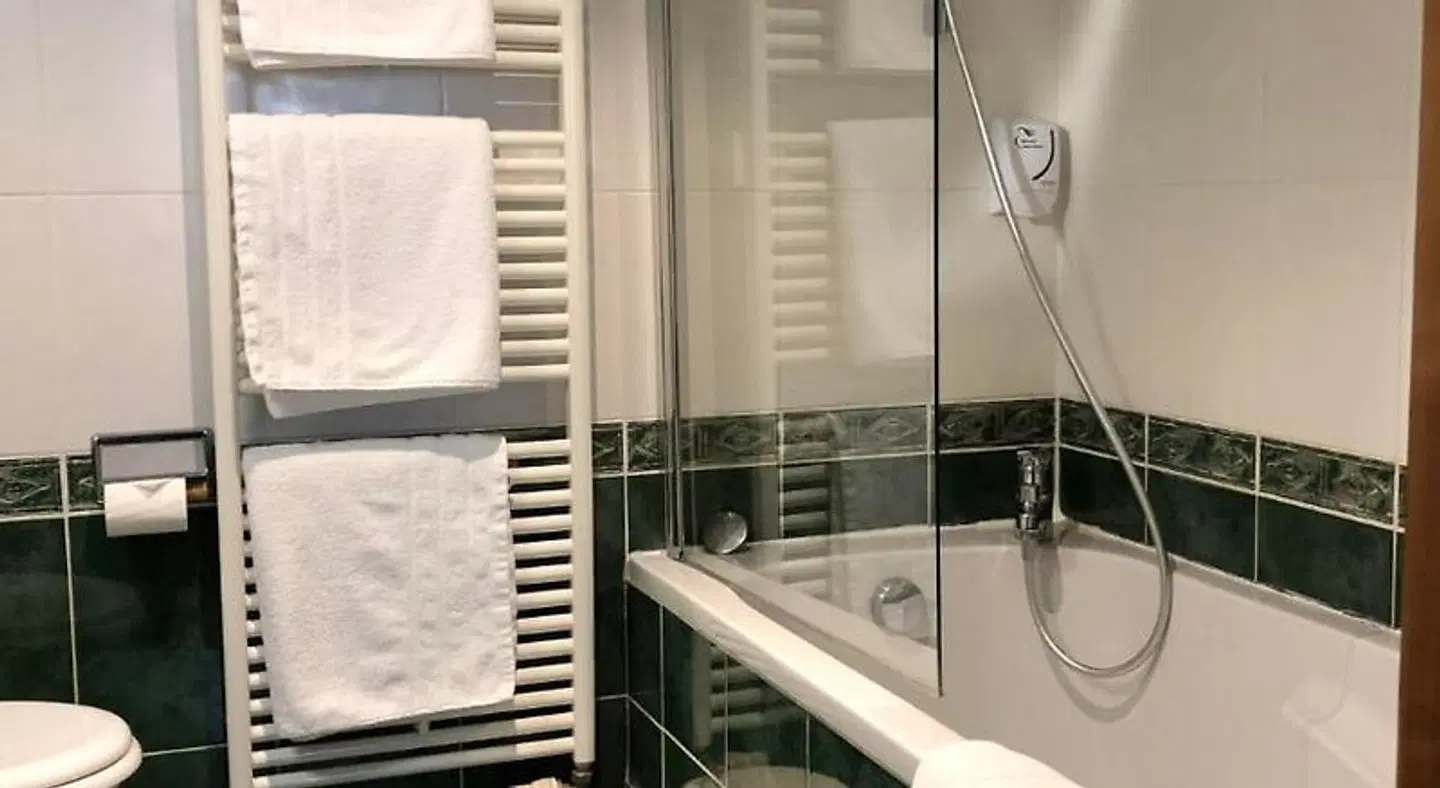 Hôtel Restaurant Au Cerf d'Or Badezimmer