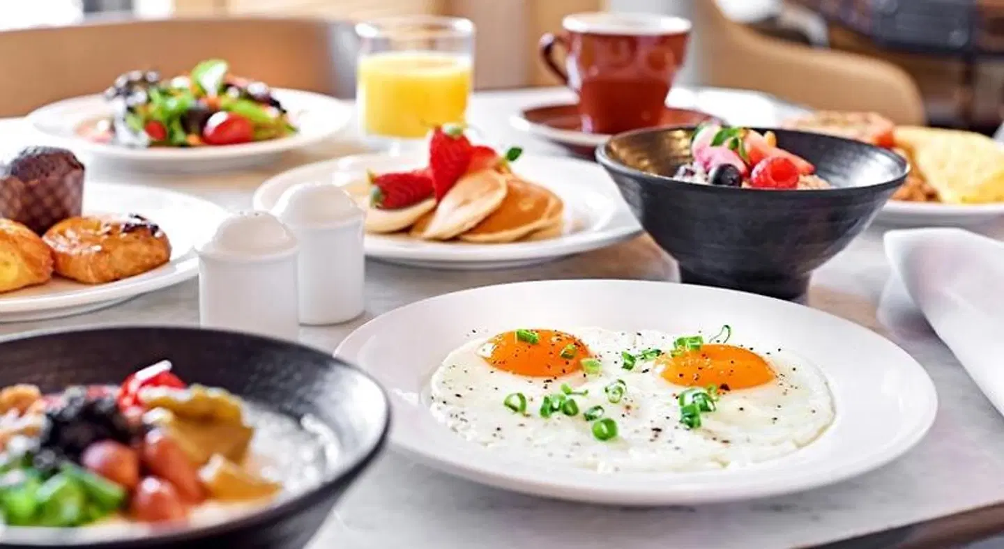 Village Hotel Changi by Far East Hospitality Restaurant