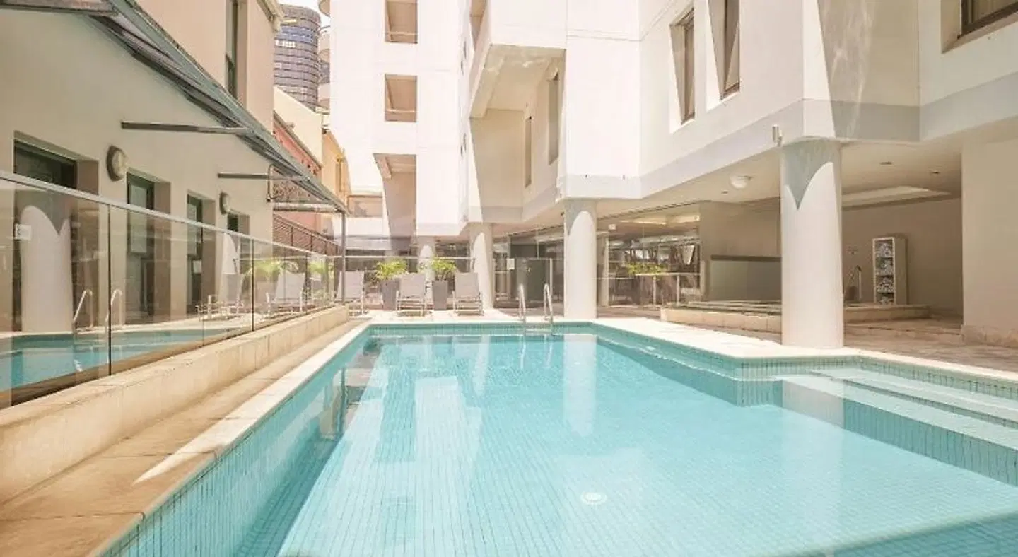 Rendezvous Hotel Sydney The Rocks Hallenbad