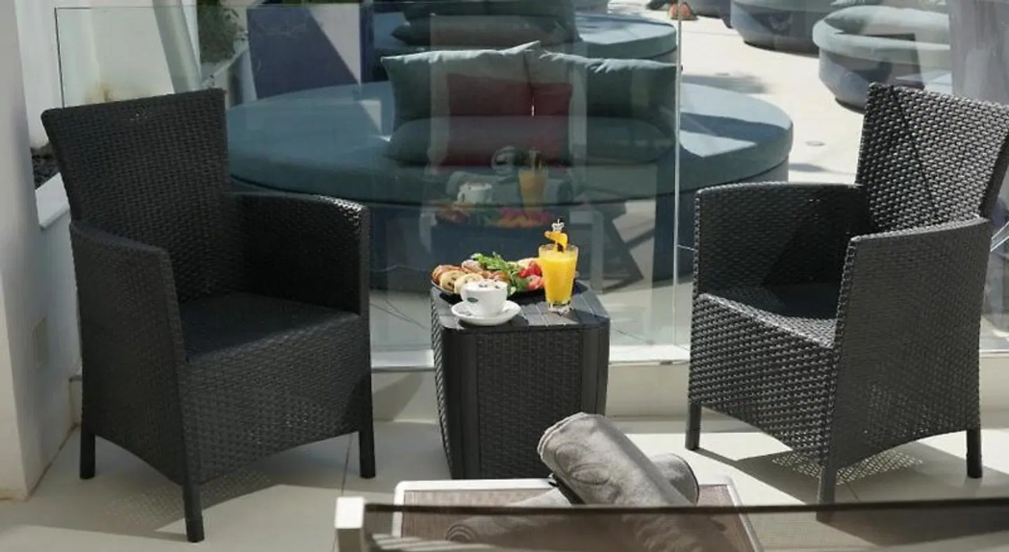 Essence Hotel Boutique & Spa by Don Paquito Terrasse