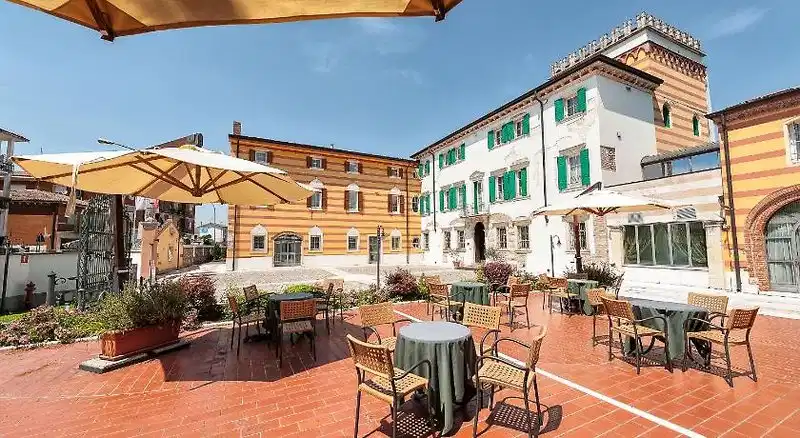 Villa Malaspina – Hotelfoto