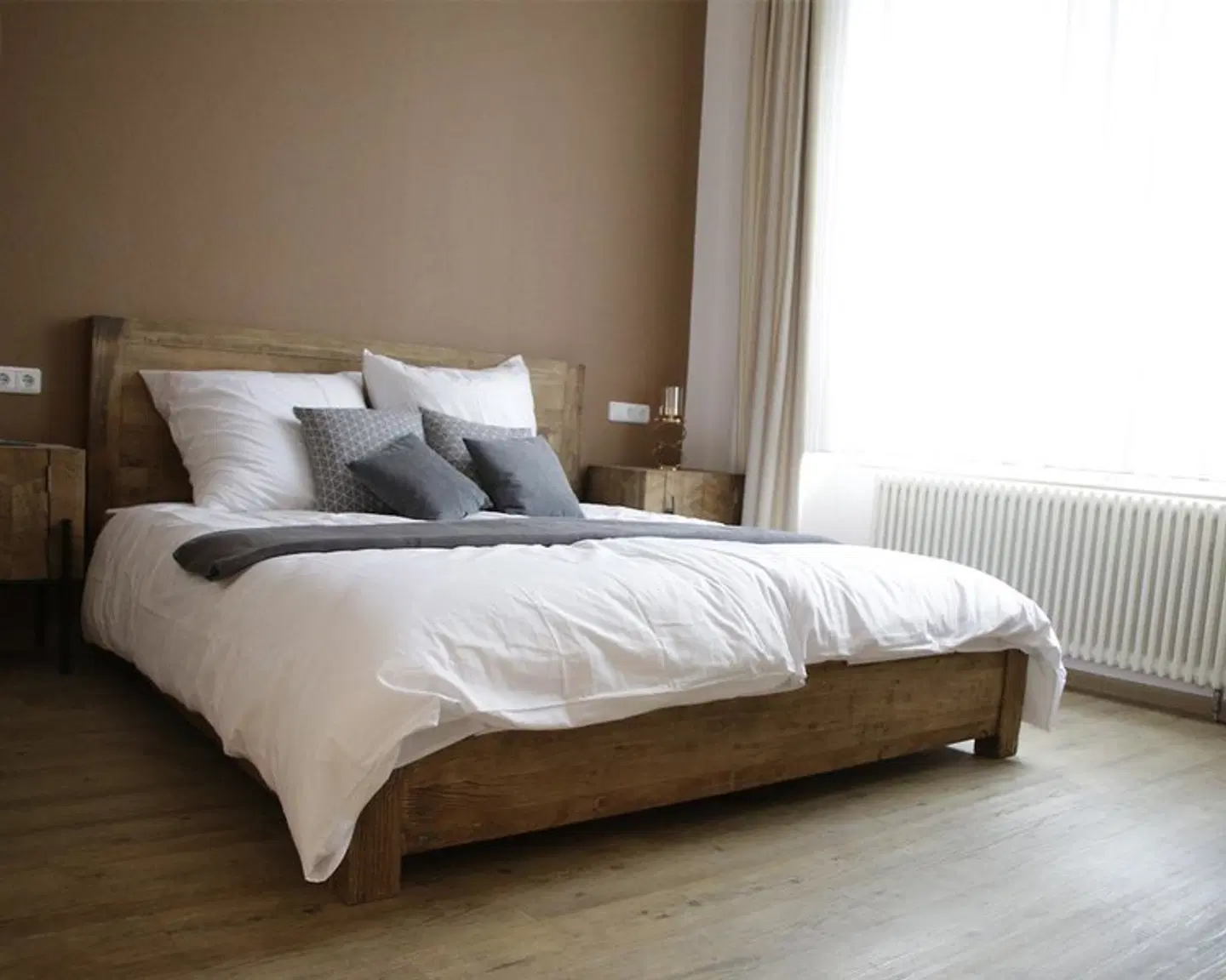 Z&B Hotel ROOM_EXAMPLE