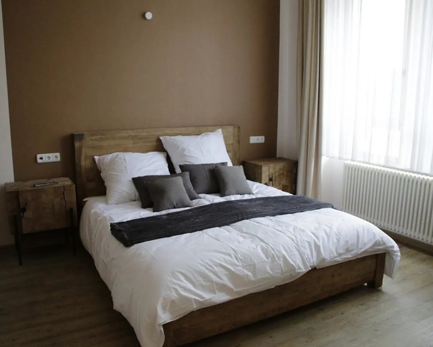 Z&B Hotel ROOM_EXAMPLE