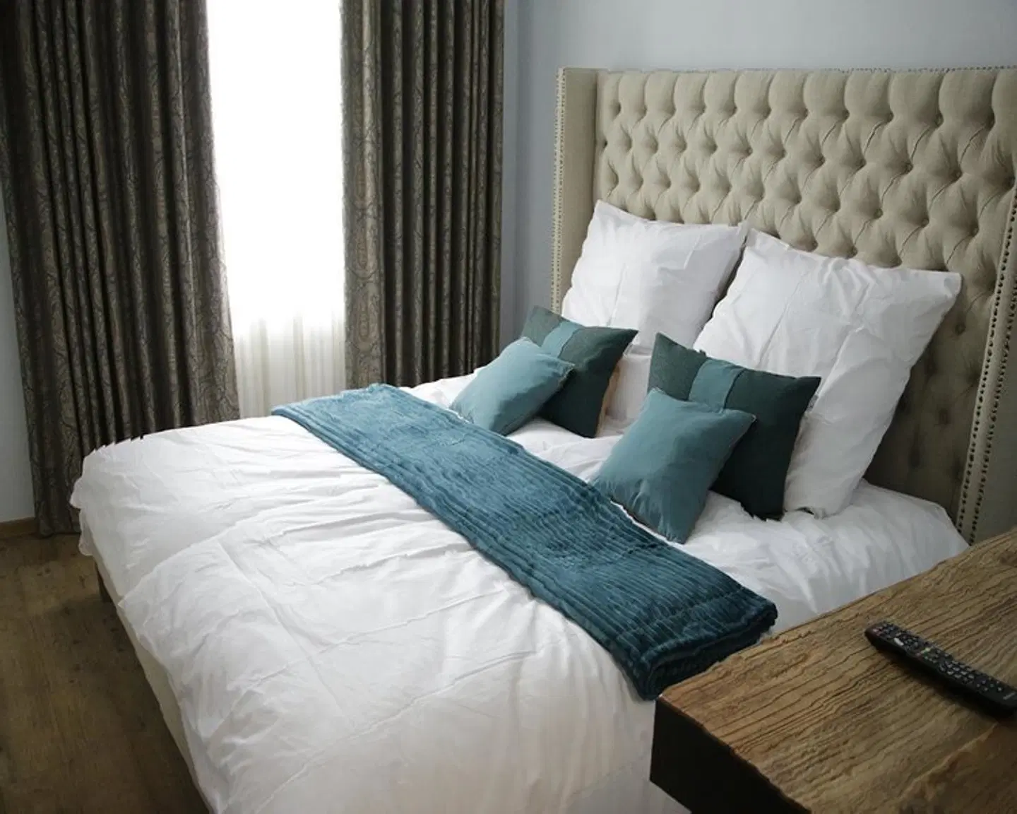 Z&B Hotel ROOM_EXAMPLE