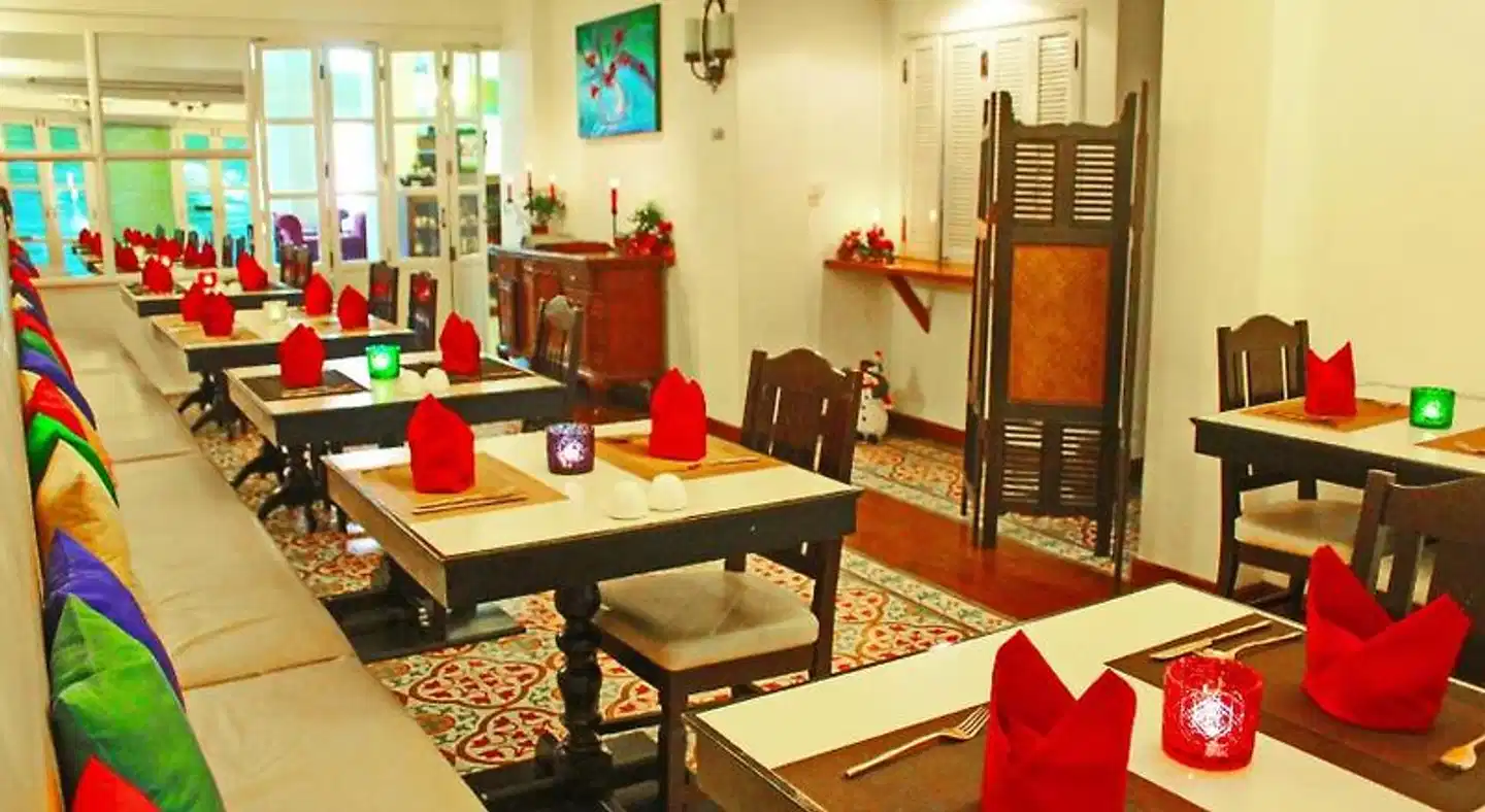 Shewe Wana Suite Resort Lobby