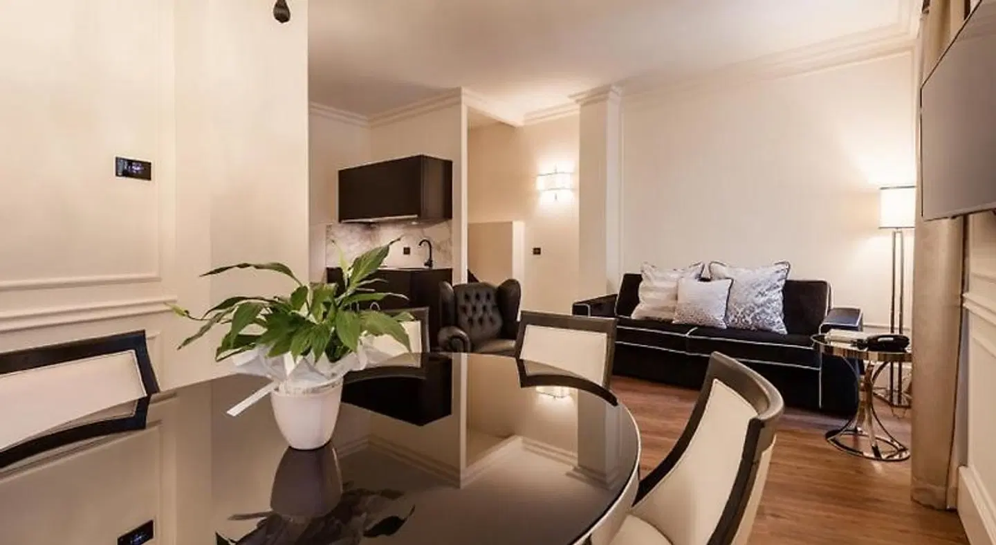 Verona House LOUNGE_LOBBY