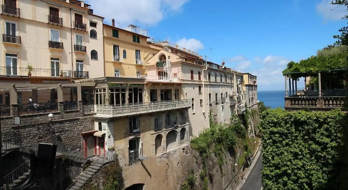 Piazza Tasso B&B EXTERIOR