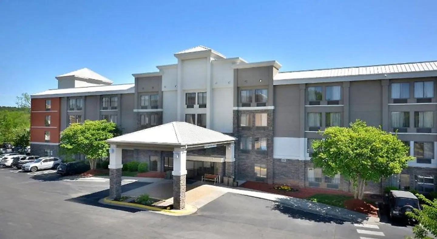 Holiday Inn Express Raleigh-Durham Airport by IHG EXTERIOR