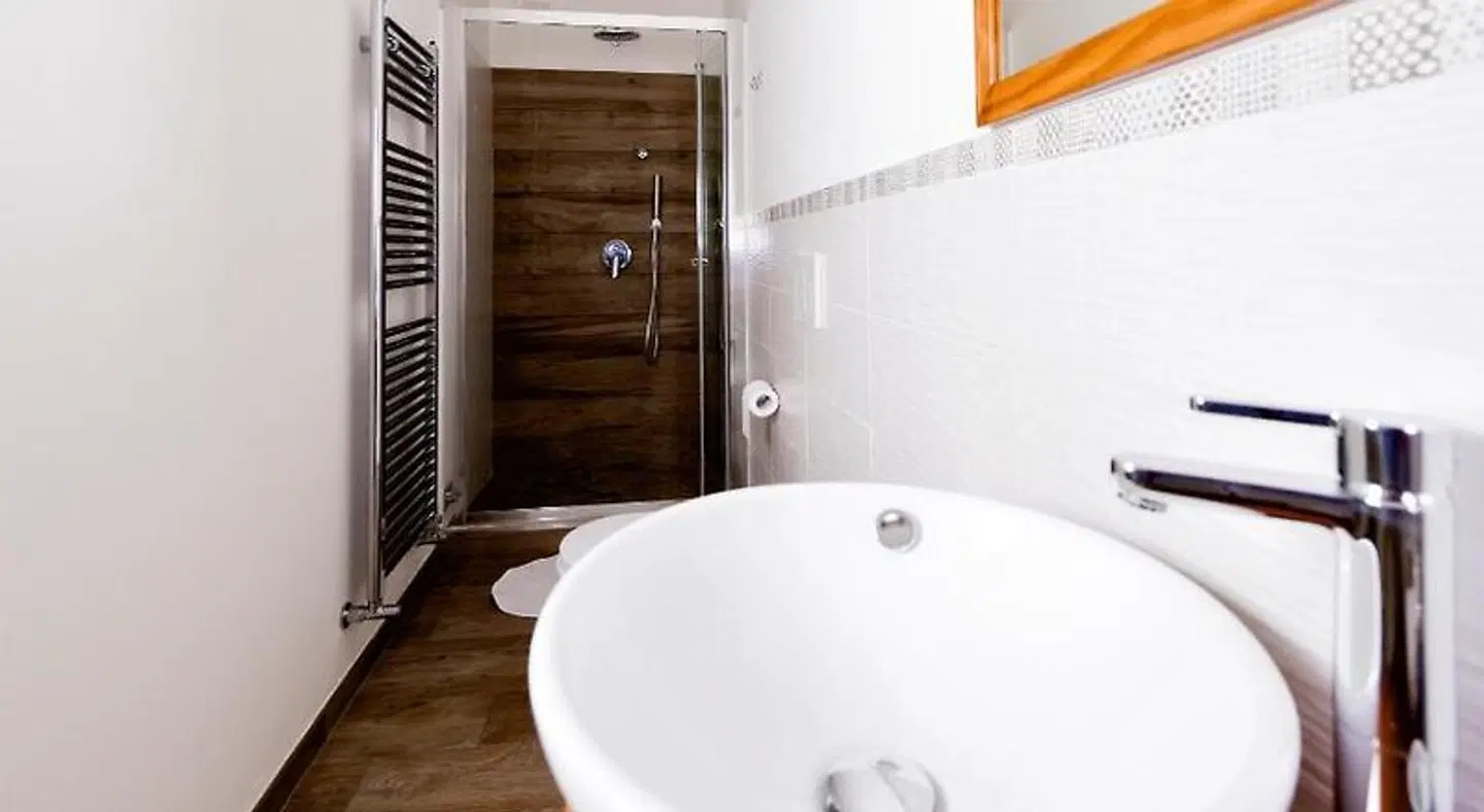 Andirivieni Bellagio Guest House Badezimmer