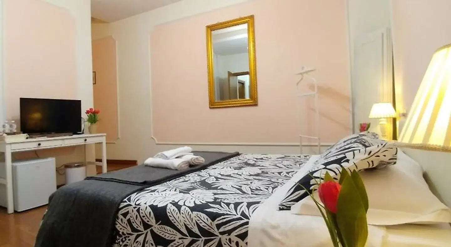 Dreaming Navona Rooms ROOM_EXAMPLE