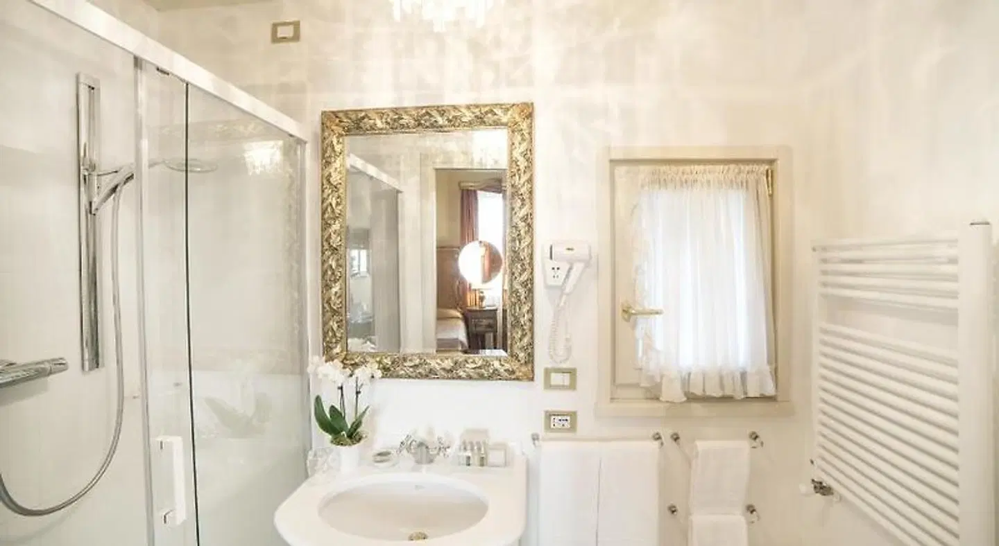 Relais Fra' Lorenzo Badezimmer
