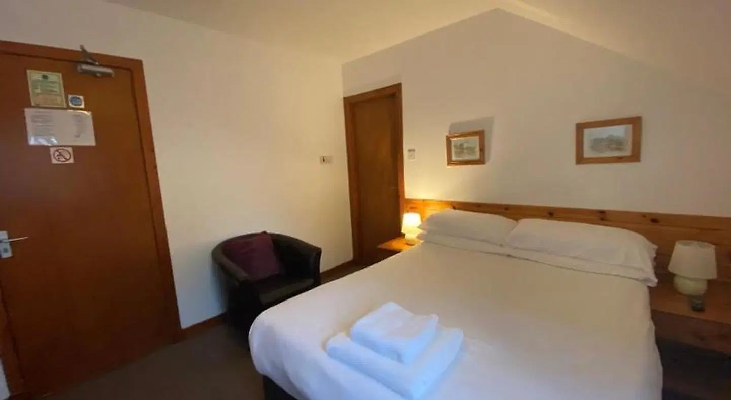 Smithton Hotel ROOM_EXAMPLE