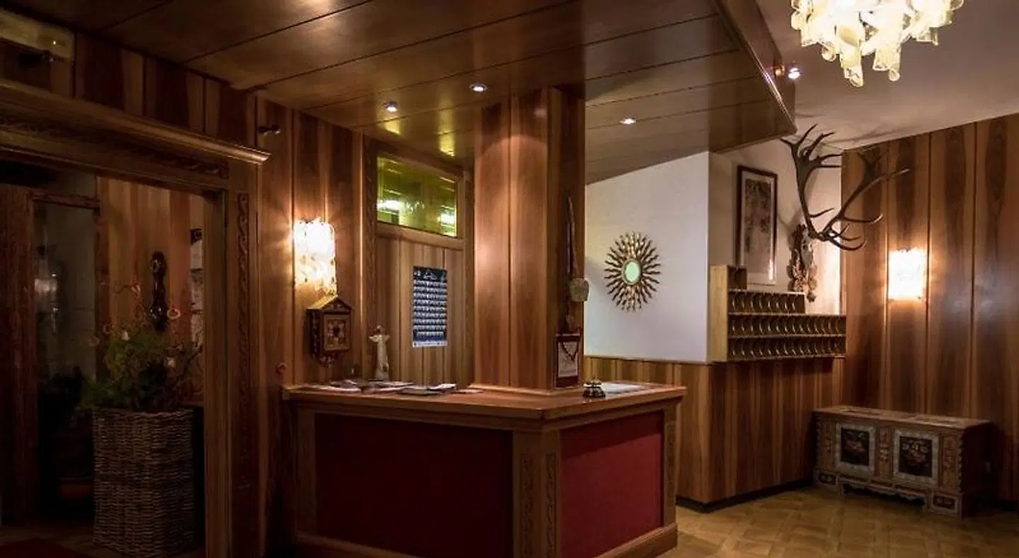 Hotel Planac LOUNGE_LOBBY