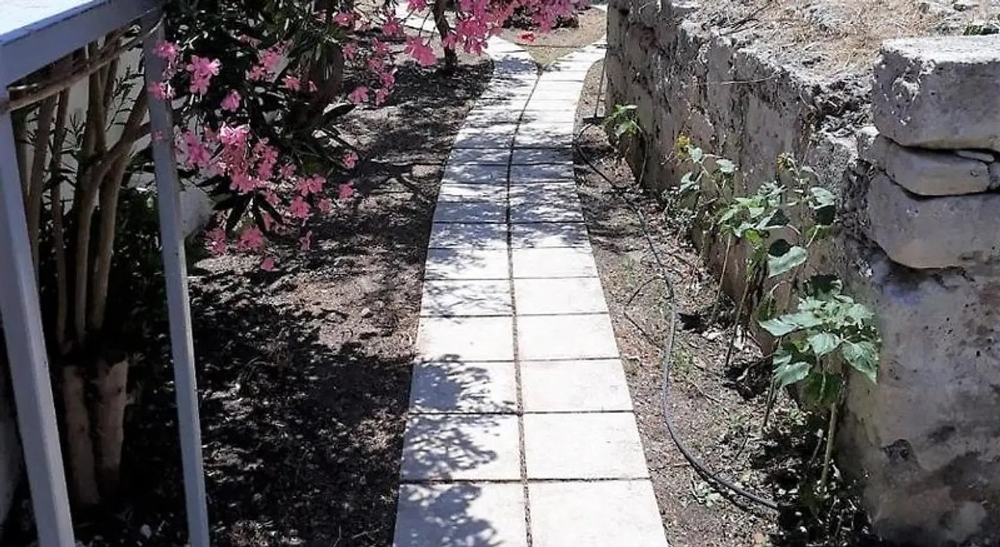 Stratos Hotel Garten